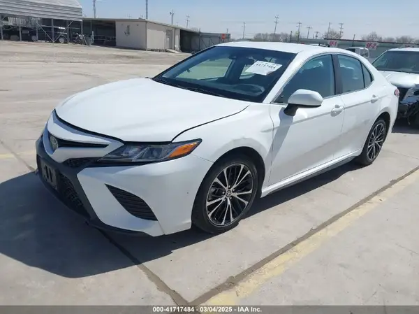 4T1G11AK1LU399754 2020 TOYOTA CAMRY - Image 2