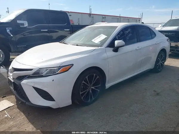 4T1G11AK1LU510075 2020 TOYOTA CAMRY - Image 2
