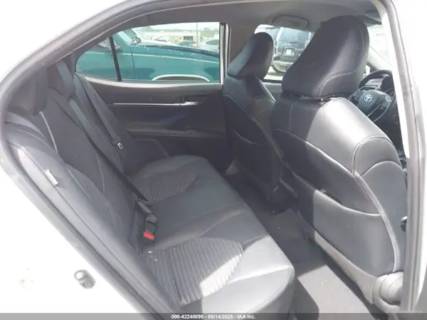4T1G11AK1LU862704 2020 TOYOTA CAMRY - Image 8