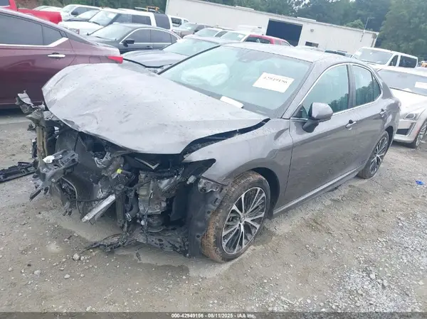4T1G11AK1LU874545 2020 TOYOTA CAMRY - Image 2