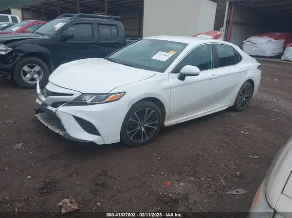 4T1G11AK1LU883407 2020 TOYOTA CAMRY - Image 2