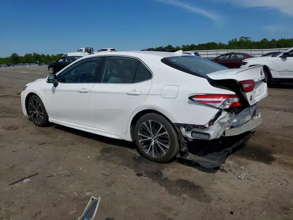 4T1G11AK1LU884279 2020 TOYOTA CAMRY - Image 2