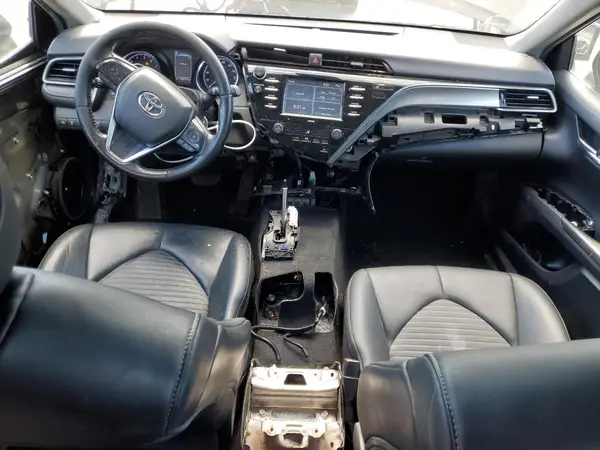 4T1G11AK1LU888767 2020 TOYOTA CAMRY - Image 8