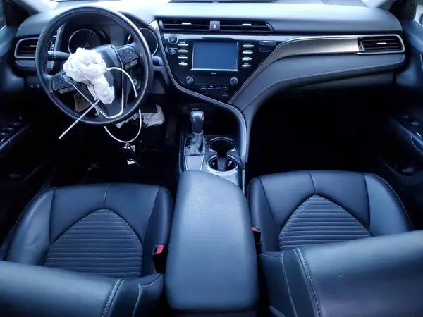 4T1G11AK1LU897579 2020 TOYOTA CAMRY - Image 8