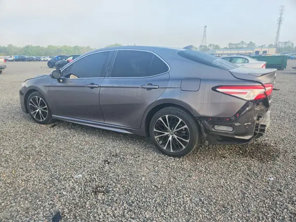4T1G11AK1LU906748 2020 TOYOTA CAMRY - Image 2
