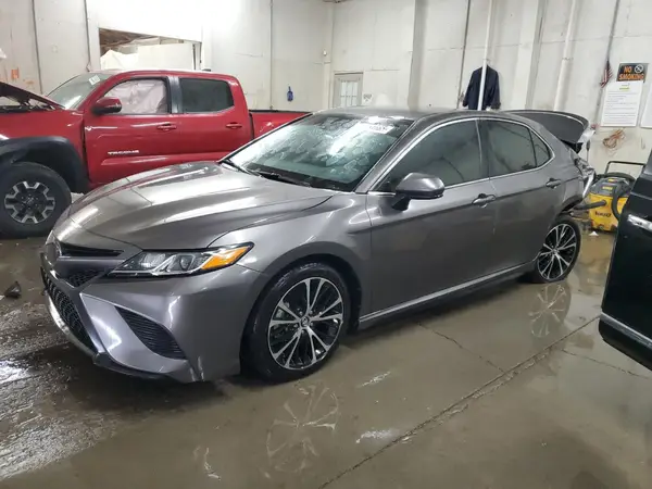 4T1G11AK1LU908936 2020 TOYOTA CAMRY - Image 1