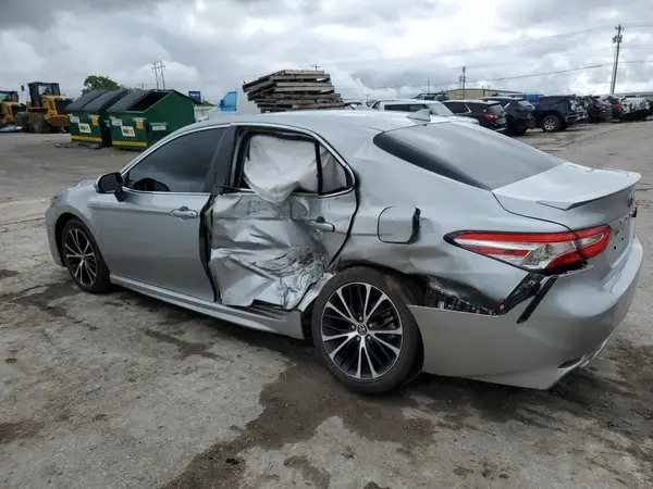 4T1G11AK1LU909780 2020 TOYOTA CAMRY - Image 2