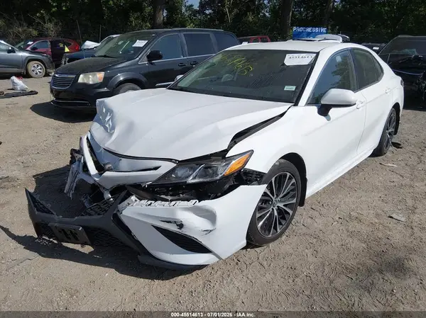 4T1G11AK1LU916941 2020 TOYOTA CAMRY - Image 2