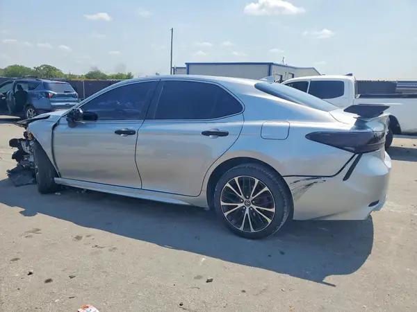 4T1G11AK1LU922366 2020 TOYOTA CAMRY - Image 2