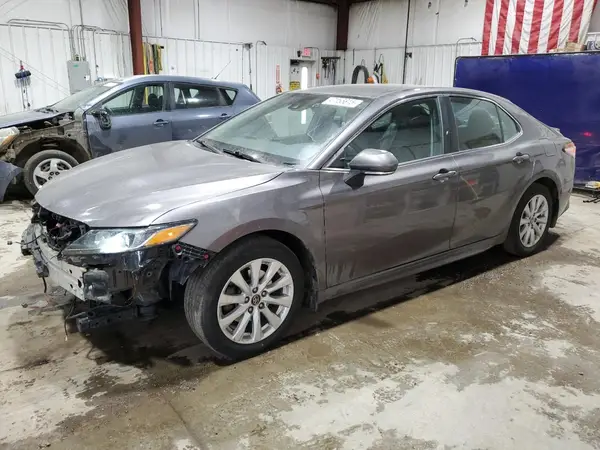 4T1G11AK1LU927602 2020 TOYOTA CAMRY - Image 1