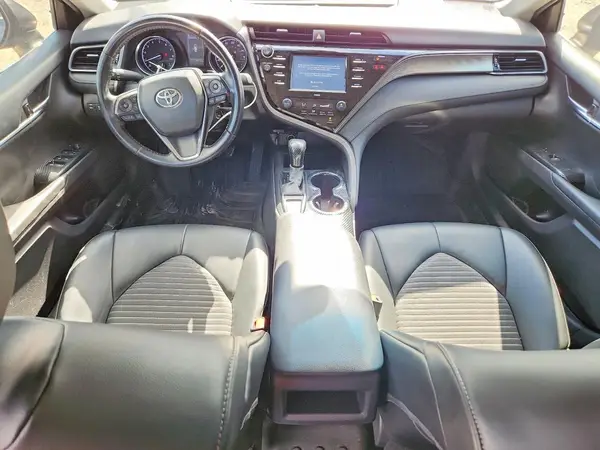 4T1G11AK1LU929575 2020 TOYOTA CAMRY - Image 8