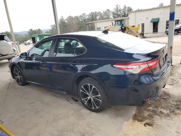 4T1G11AK1LU942617 2020 TOYOTA CAMRY - Image 2