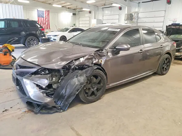 4T1G11AK1LU942696 2020 TOYOTA CAMRY - Image 1
