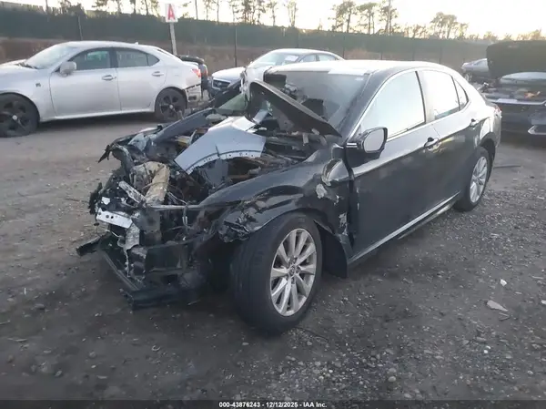 4T1G11AK1LU946926 2020 TOYOTA CAMRY - Image 2