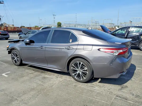4T1G11AK1LU955321 2020 TOYOTA CAMRY - Image 2