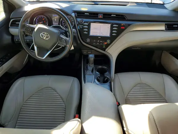 4T1G11AK1LU957361 2020 TOYOTA CAMRY - Image 8