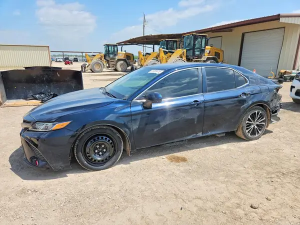 4T1G11AK1LU961412 2020 TOYOTA CAMRY - Image 1
