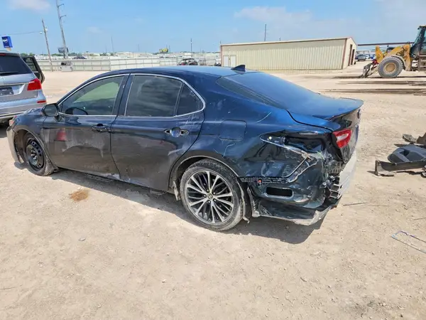 4T1G11AK1LU961412 2020 TOYOTA CAMRY - Image 2