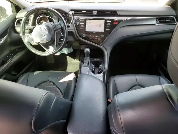 4T1G11AK1LU961653 2020 TOYOTA CAMRY - Image 8