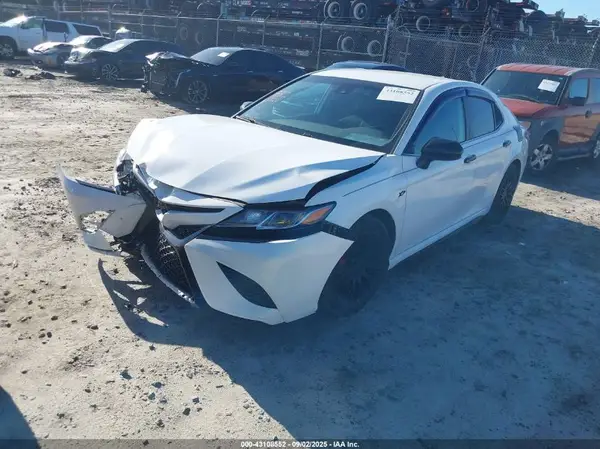 4T1G11AK1LU964407 2020 TOYOTA CAMRY - Image 2