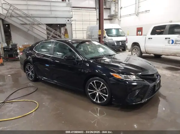 4T1G11AK1LU969476 2020 TOYOTA CAMRY - Image 1