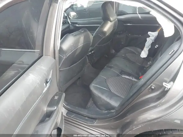4T1G11AK1LU980865 2020 TOYOTA CAMRY - Image 8