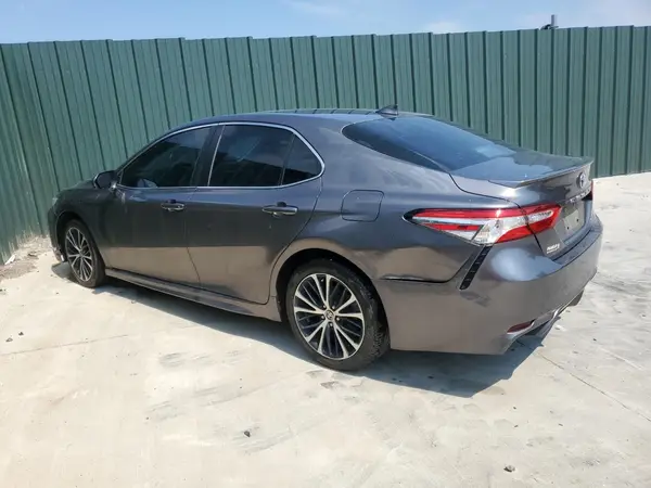 4T1G11AK1LU984303 2020 TOYOTA CAMRY - Image 2