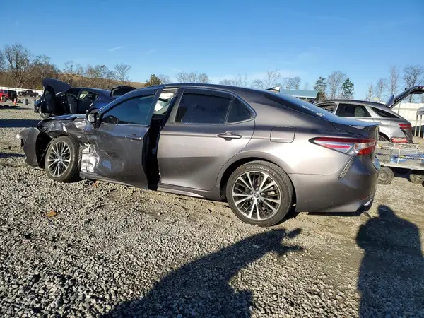 4T1G11AK1LU985709 2020 TOYOTA CAMRY - Image 2