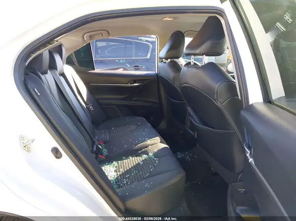 4T1G11AK1LU995205 2020 TOYOTA CAMRY - Image 8