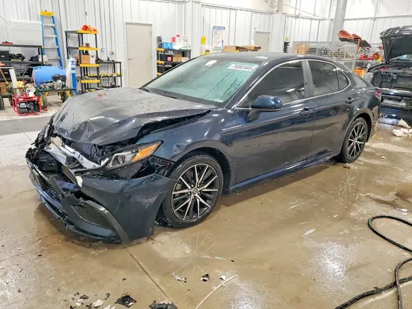 4T1G11AK1MU403982 2021 TOYOTA CAMRY - Image 1