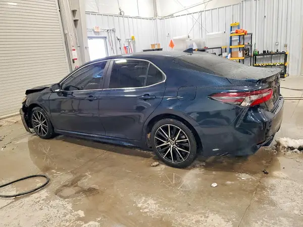 4T1G11AK1MU403982 2021 TOYOTA CAMRY - Image 2