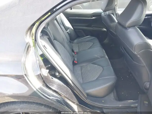 4T1G11AK1MU408163 2021 TOYOTA CAMRY - Image 8