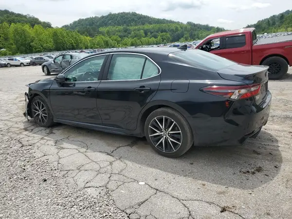 4T1G11AK1MU415436 2021 TOYOTA CAMRY - Image 2