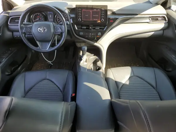 4T1G11AK1MU416215 2021 TOYOTA CAMRY - Image 8