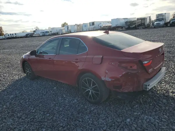4T1G11AK1MU421186 2021 TOYOTA CAMRY - Image 2