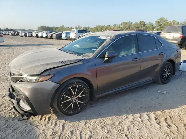 4T1G11AK1MU422418 2021 TOYOTA CAMRY - Image 1