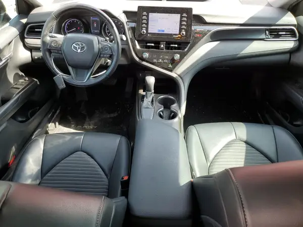 4T1G11AK1MU425996 2021 TOYOTA CAMRY - Image 8