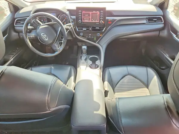 4T1G11AK1MU427666 2021 TOYOTA CAMRY - Image 8