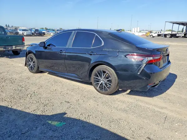 4T1G11AK1MU428204 2021 TOYOTA CAMRY - Image 2