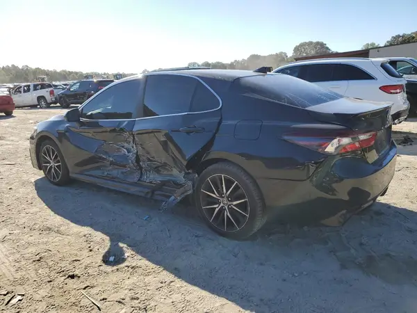 4T1G11AK1MU432060 2021 TOYOTA CAMRY - Image 2