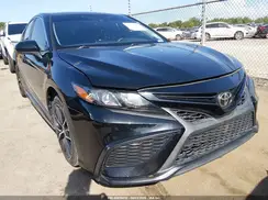 4T1G11AK1MU439915 2021 TOYOTA CAMRY