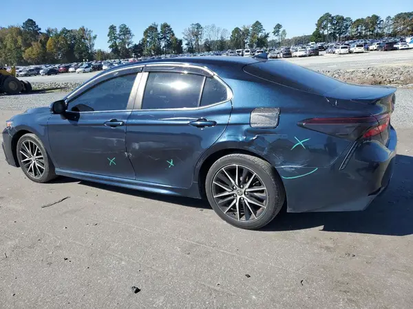4T1G11AK1MU450218 2021 TOYOTA CAMRY - Image 2
