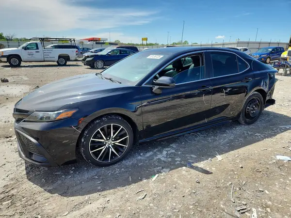 4T1G11AK1MU456861 2021 TOYOTA CAMRY - Image 1