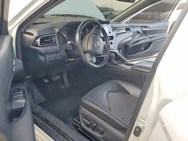 4T1G11AK1MU469996 2021 TOYOTA CAMRY - Image 8