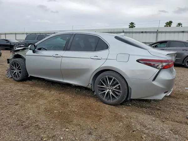 4T1G11AK1MU472350 2021 TOYOTA CAMRY - Image 2