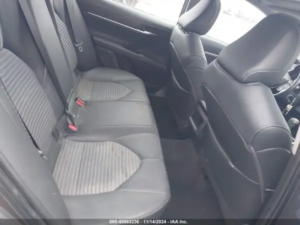 4T1G11AK1MU483509 2021 TOYOTA CAMRY - Image 8
