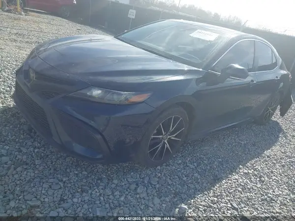 4T1G11AK1MU488712 2021 TOYOTA CAMRY - Image 2