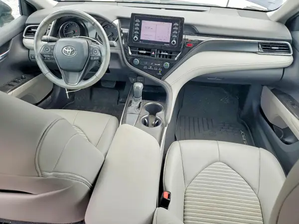 4T1G11AK1MU515732 2021 TOYOTA CAMRY - Image 8