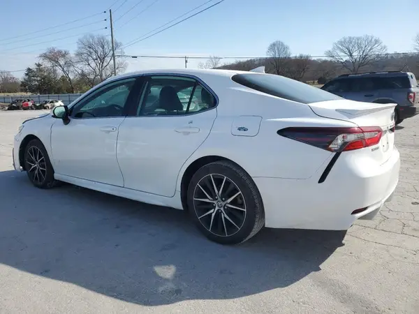 4T1G11AK1MU522311 2021 TOYOTA CAMRY - Image 2
