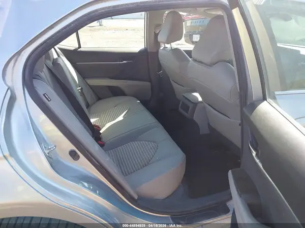 4T1G11AK1MU522681 2021 TOYOTA CAMRY - Image 8